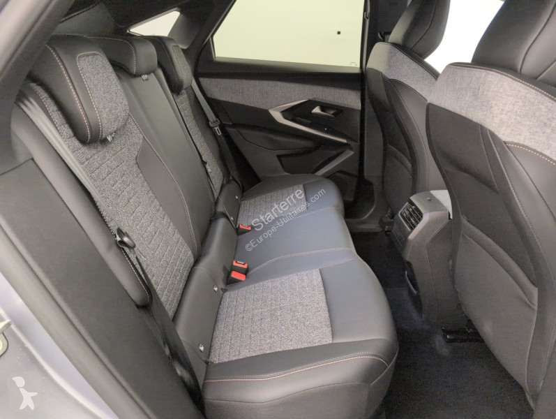 Véhicule utilitaire Peugeot