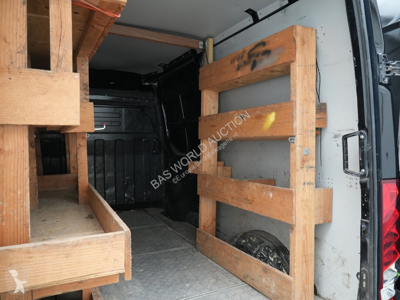 Furgoneta Iveco 35S16