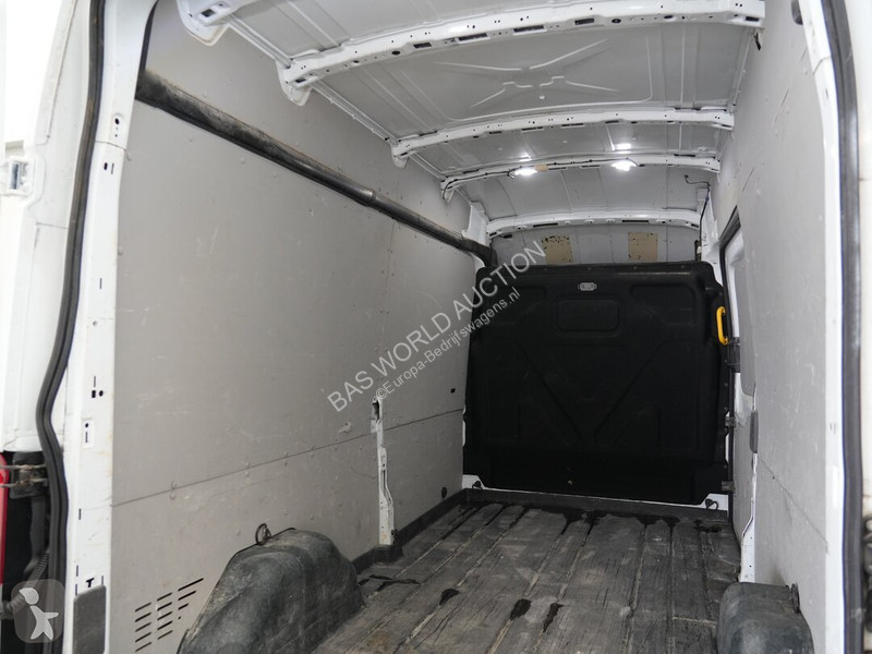 Furgoneta Ford 130pk