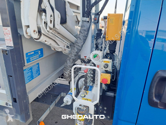 Haszongépjármű Iveco DAILY 35C18 3.0...