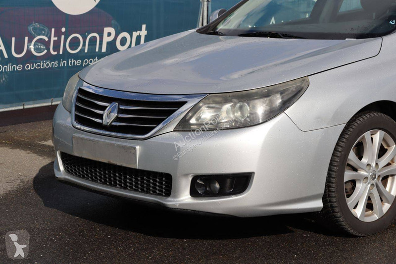 Haszongépjármű Renault  latitude