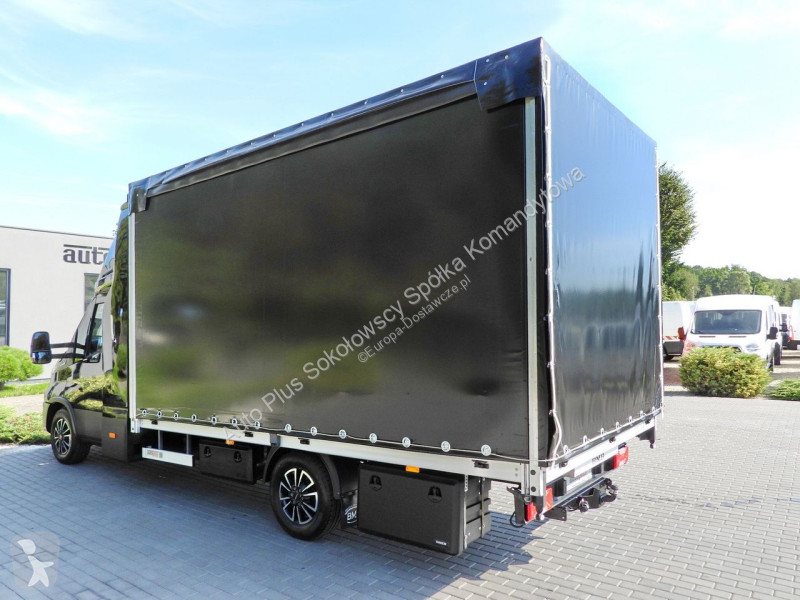 Haszongépjármű Iveco 35S18 DAILY