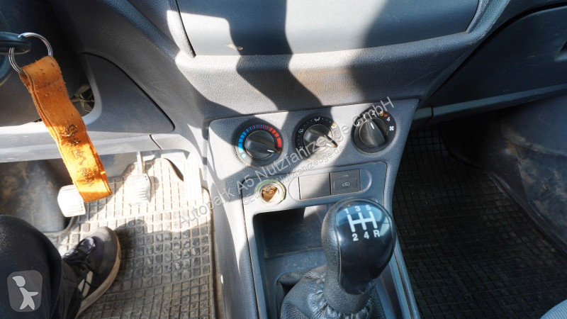 Haszongépjármű Ford 90T220