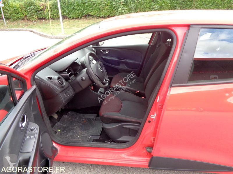 Veículo utilitário Renault CLIO