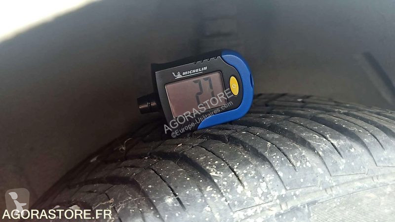 Veículo utilitário Renault CLIO