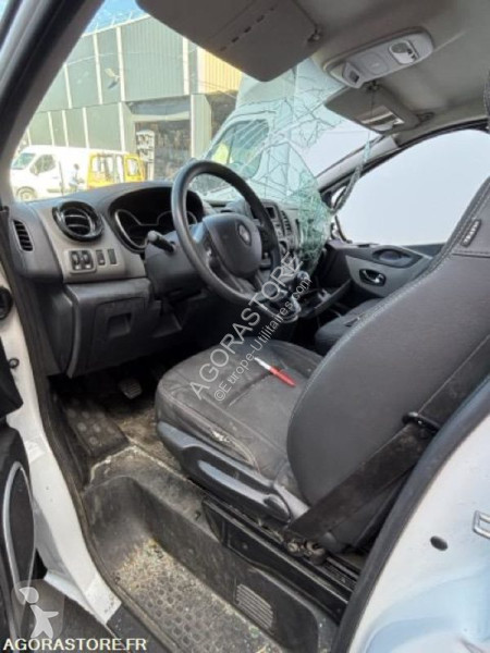 Veículo utilitário Renault TRAFIC