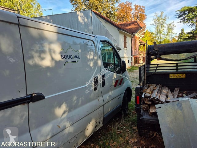Veículo utilitário Renault TRAFIC