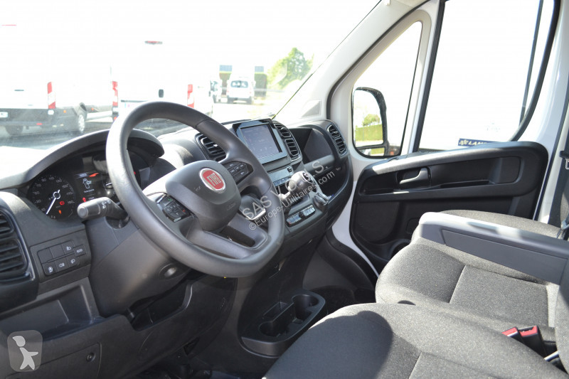 Véhicule utilitaire Fiat FIAT DUCATO FG 3.3 MH2...