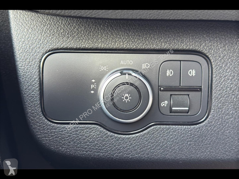 Veículo utilitário Mercedes Fg 319 CDI 37 3T5...