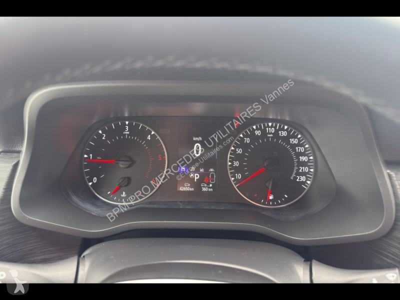 Veículo utilitário Renault Fg L2H1 3T 2.0 Blue...