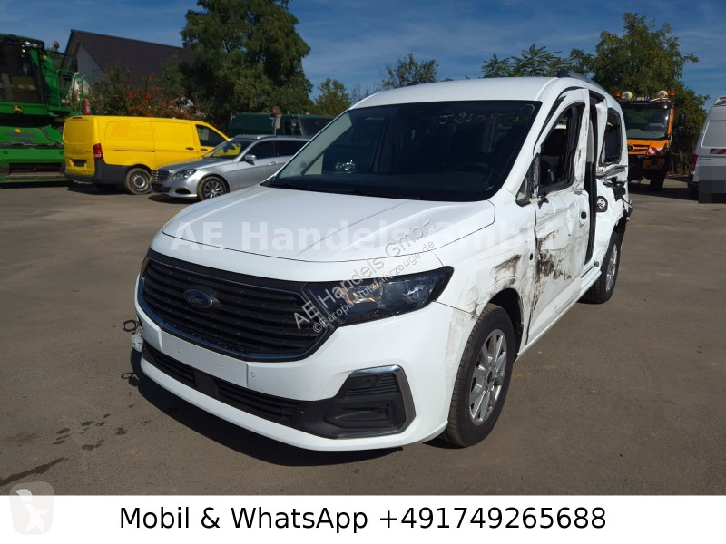 Véhicule utilitaire Ford Titanium 2.0 CDI...