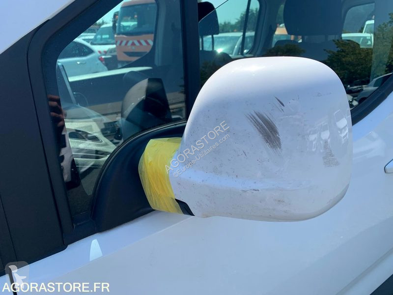 Véhicule utilitaire Peugeot RIFTER