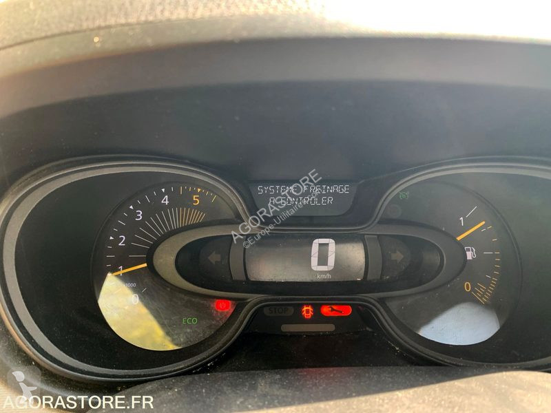 Véhicule utilitaire Renault TRAFIC