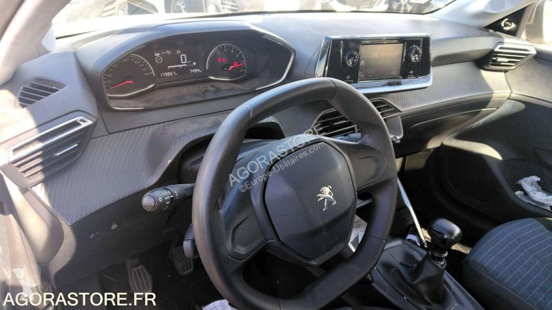Véhicule utilitaire Peugeot 208