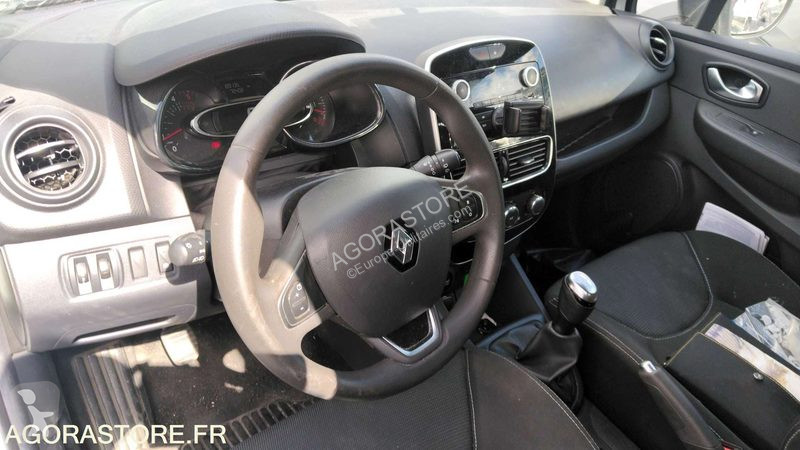 Véhicule utilitaire Renault CLIO