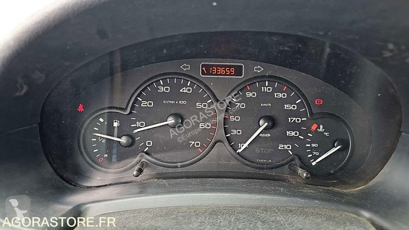 Véhicule utilitaire Citroën BERLINGO