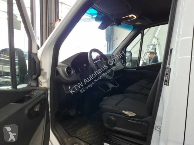 Autoutilitară Mercedes Sprinter 317...