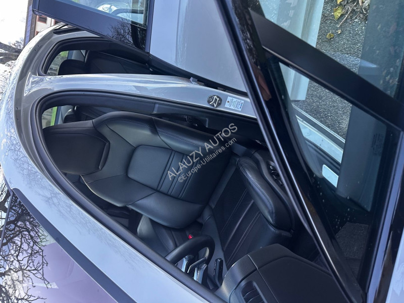 Veículo utilitário Porsche COUPE (9YB) 3.0 V6...