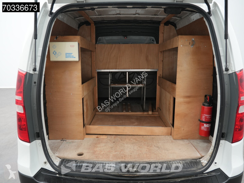 Véhicule utilitaire Hyundai H300 136PK L2H1...