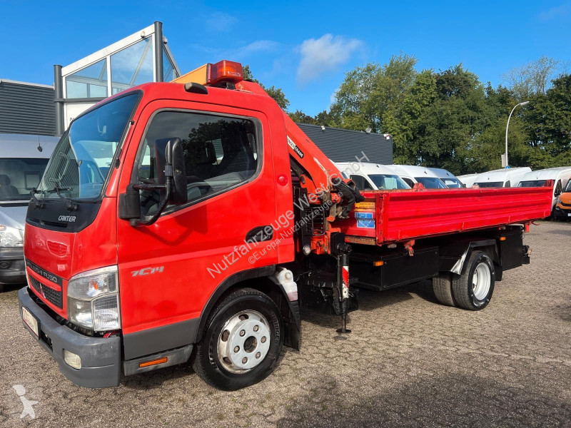 Véhicule utilitaire Mitsubishi 7c14...