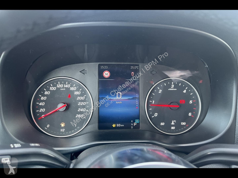 Véhicule utilitaire Mercedes 119 CDI Mixto Long...