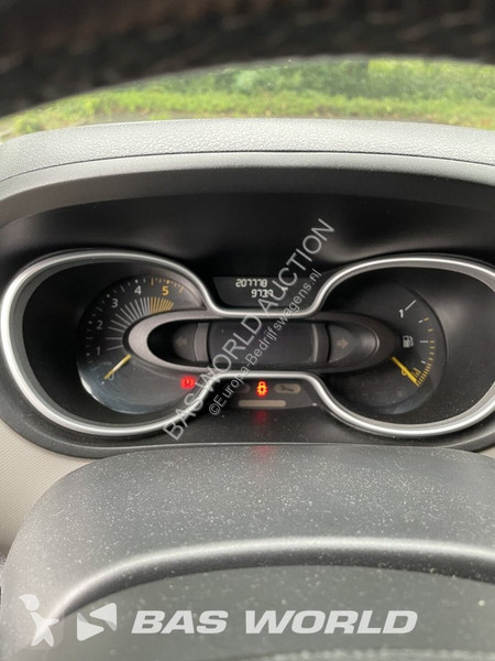 Véhicule utilitaire Renault Traffic 140PK