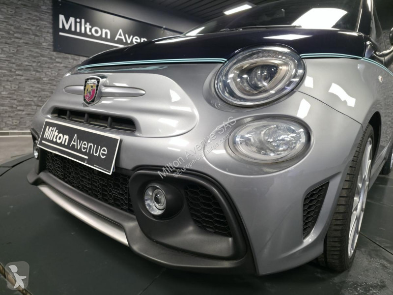 Véhicule utilitaire Abarth