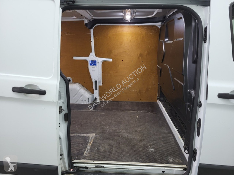 Véhicule utilitaire Ford 300 2.0 TDCI L1H1...