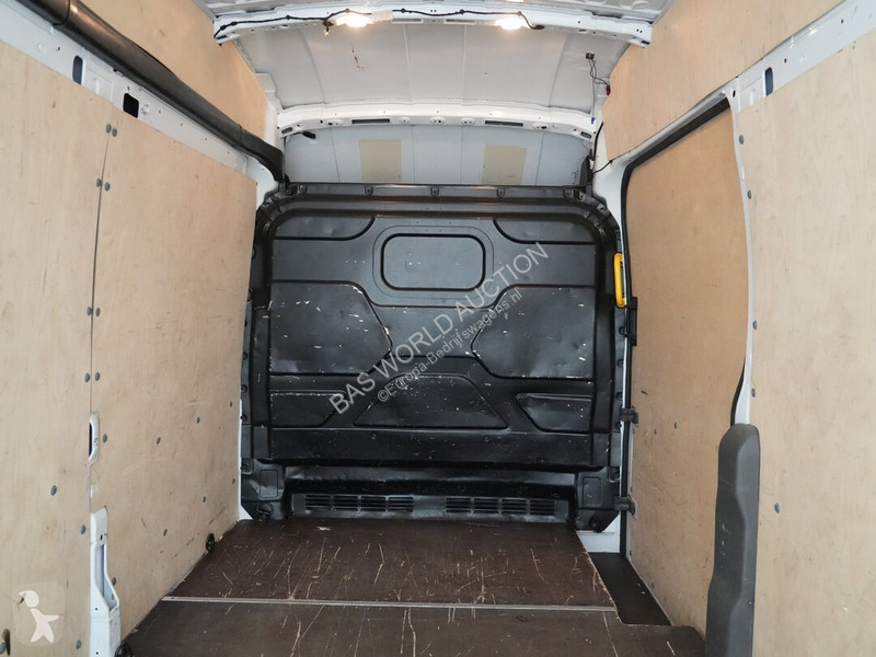 Véhicule utilitaire Ford e 184pk E-