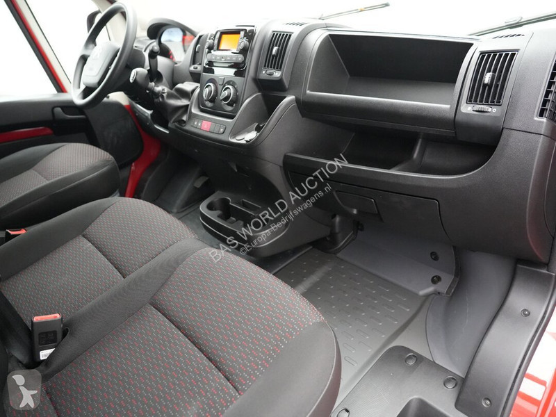 Véhicule utilitaire Citroën 140pk