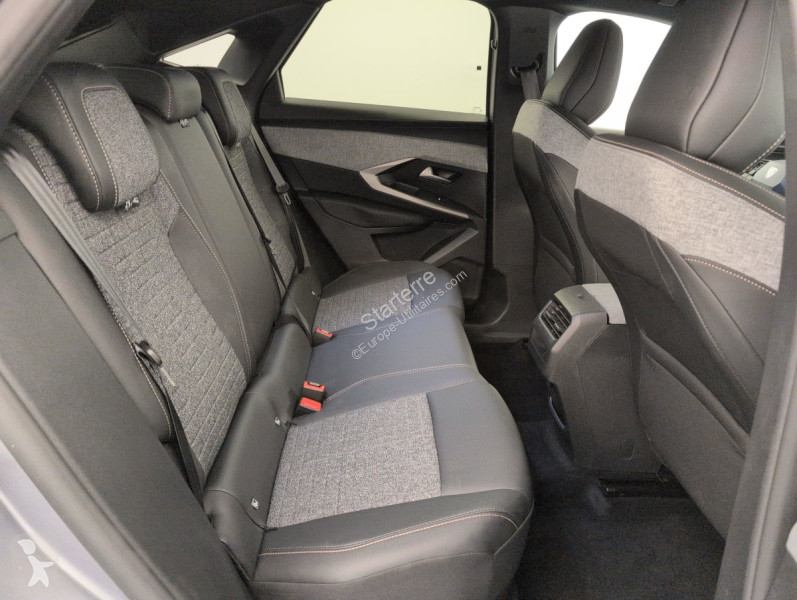 Véhicule utilitaire Peugeot