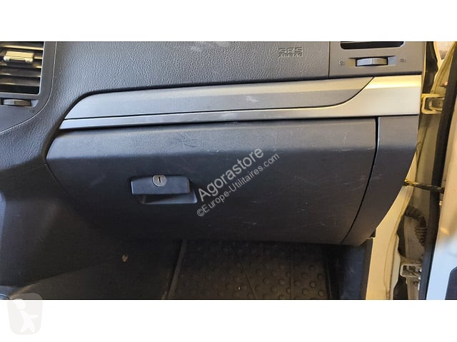 Véhicule utilitaire Mitsubishi PAJERO