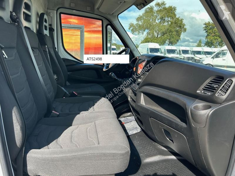 Veicolo commerciale Iveco 35S13