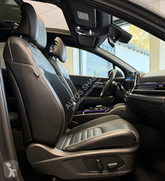 Véhicule utilitaire KIA SPORTAGE / A PARTIR DE...