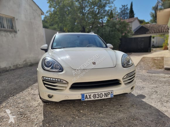 Коммерческий автомобиль Porsche CAYENNE
