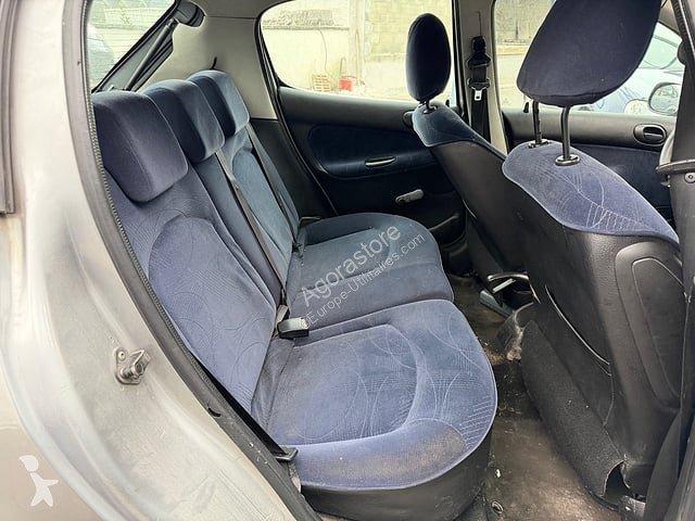 Коммерческий автомобиль Peugeot 206