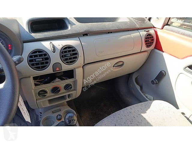 Коммерческий автомобиль Renault