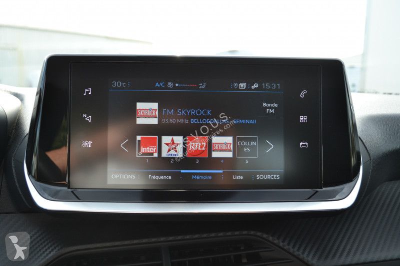عربة نفعية Peugeot PEUGEOT 208 AFFAIRE 1.5...