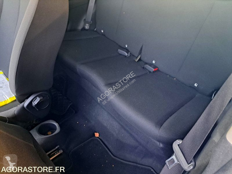 Samochód dostawczy Peugeot 108