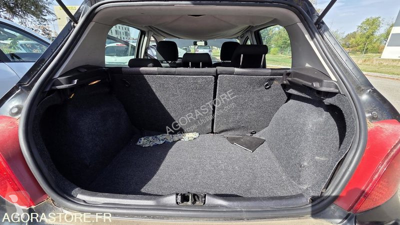 Samochód dostawczy Peugeot 307