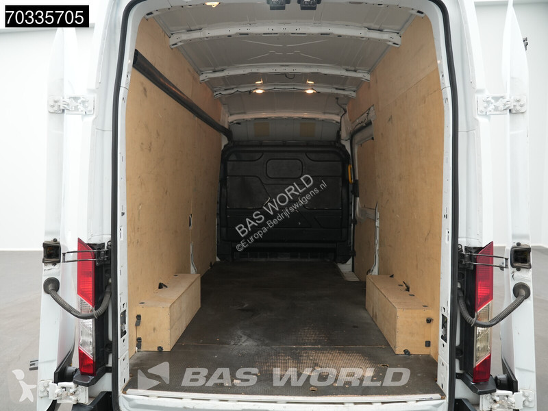 Nyttofordon Ford Elektrisch 68kWh 317KM WLTP...