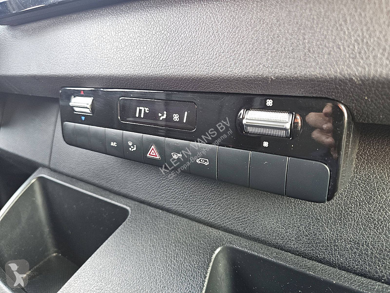 Autoutilitară Mercedes 317 L2H2 LED Mbux10 AC