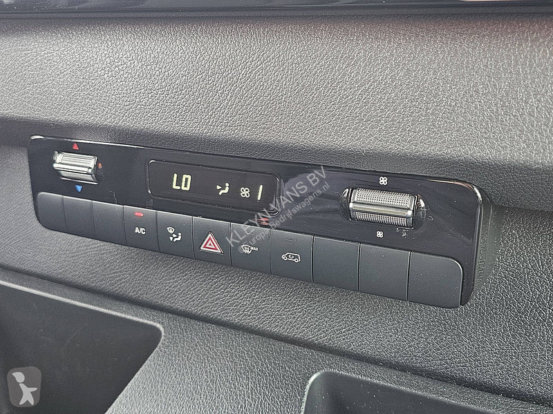 Autoutilitară Mercedes 317 L3H2 Automaat MBUX10