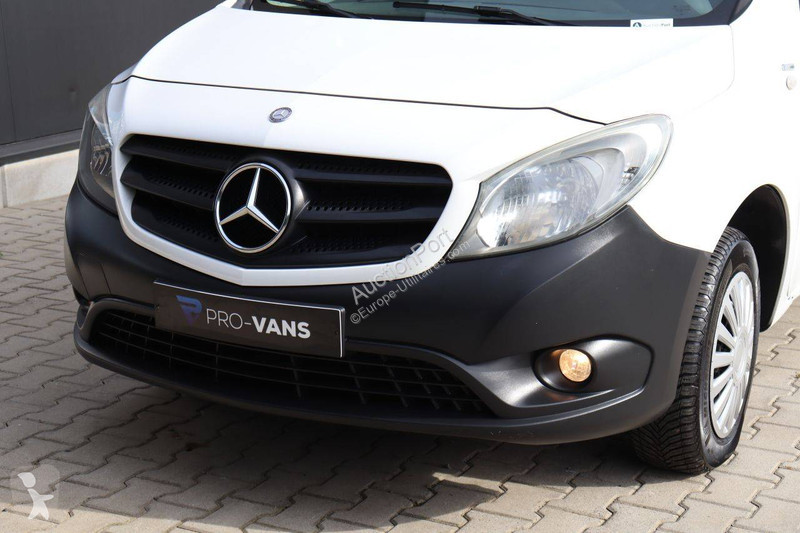 Nyttofordon Mercedes 109 CDI