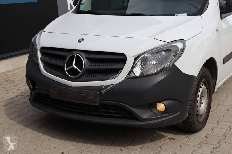 Nyttofordon Mercedes