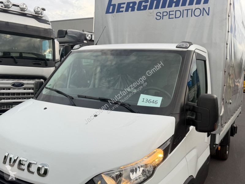 Furgoneta Iveco 35s14, Pritsche/Plane,...
