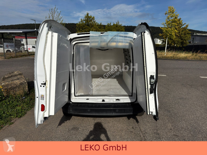 Коммерческий автомобиль Renault KANGOO EXPRESS...