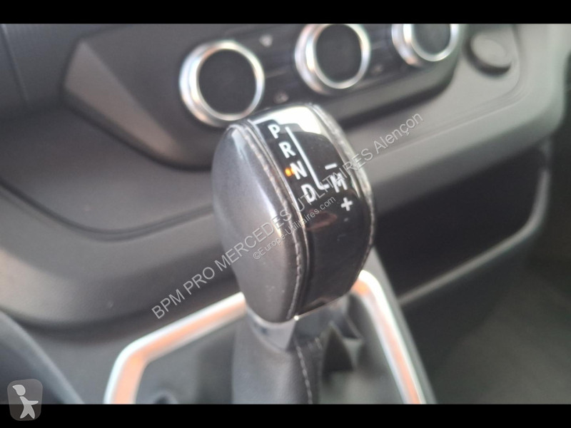 Samochód dostawczy Renault Fg L1H1 2T8 2.0 Blue...