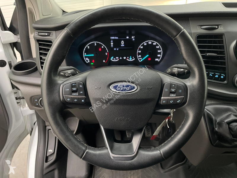 Лекотоварен автомобил Ford 300 2.0 TDCI L2H1 Trend