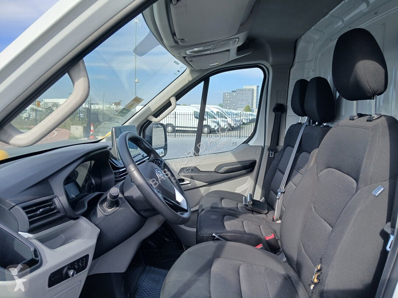 Autoutilitară Maxus e 9